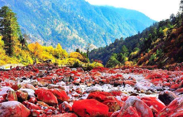 川藏線(xiàn)旅游