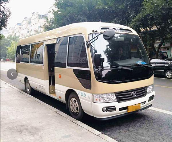 成都租豐田考斯特