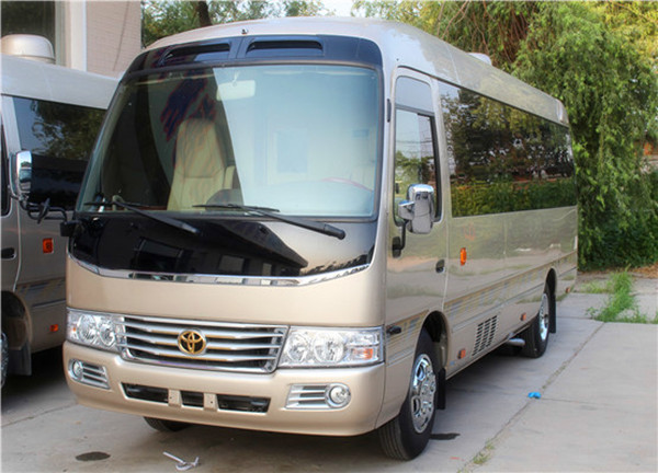 成都包車帶司機(jī)一天多少錢