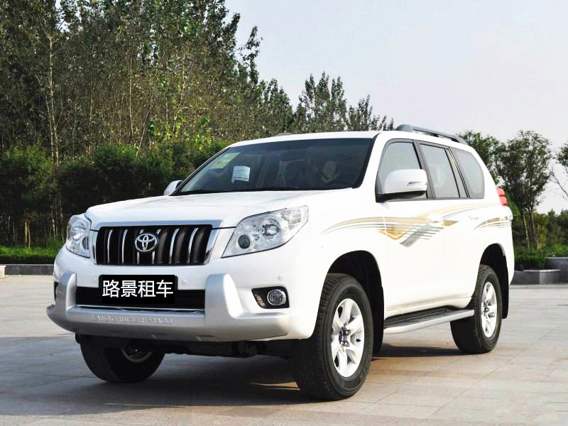 成都租一輛帶司機(jī)租商務(wù)車報價表