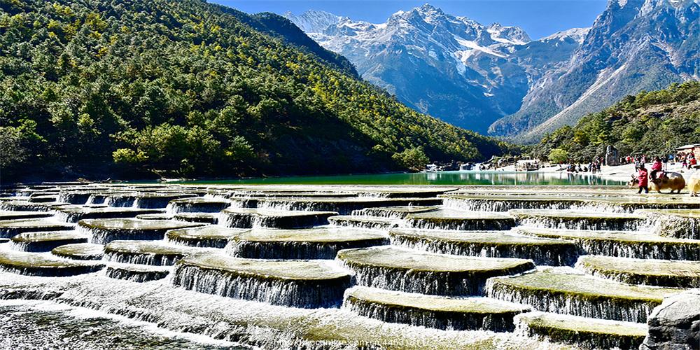 成都租車去云南麗江游玩需要幾天時間？