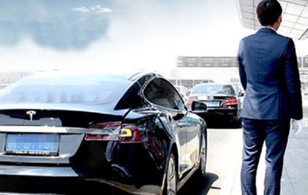 成都包車帶司機的費用價格一覽