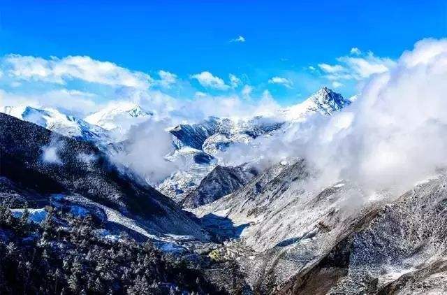成都租車自駕西藏