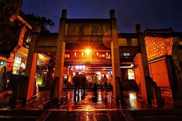 租車自駕成都，玩市區經典