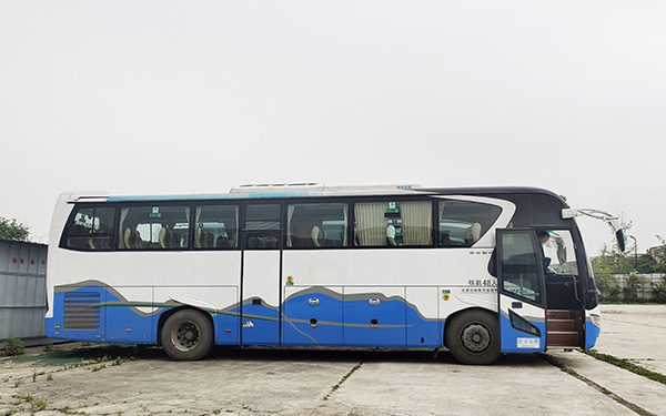 成都大巴旅游租車